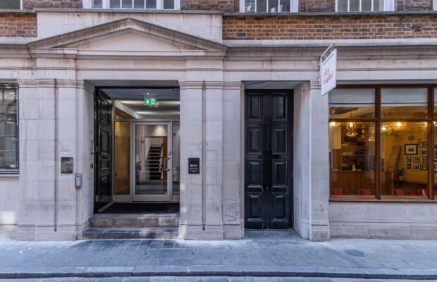 Ironmonger Lane London EC2V 8EP