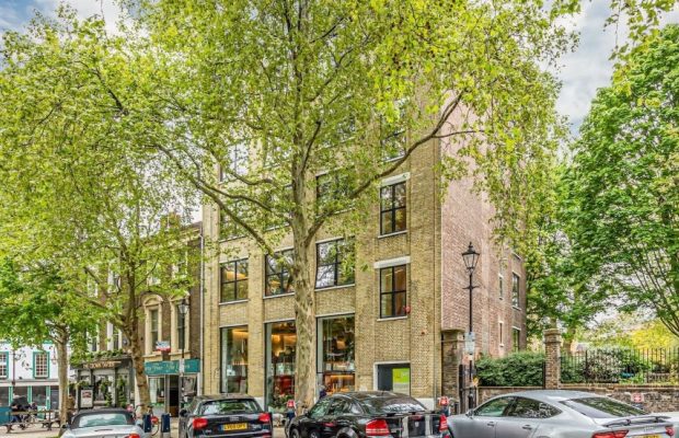 Clerkenwell Green London EC1R