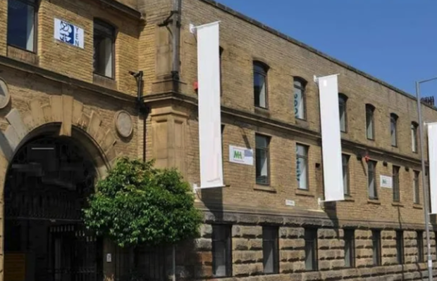 City Road Bradford BD8